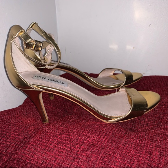 Gold Steve Madden Sillly Stiletto ankle strap heels size 8M - Picture 2 of 7